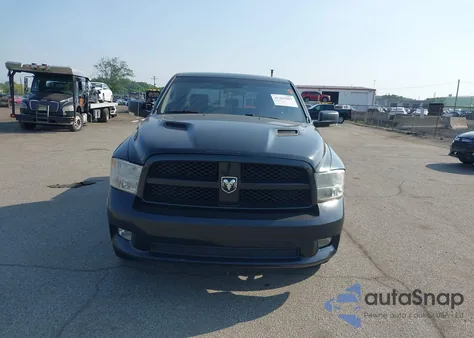 2010 Dodge Ram 1500 z USA, uszkodzony, nr VIN 1D7RV1CT8AS201631